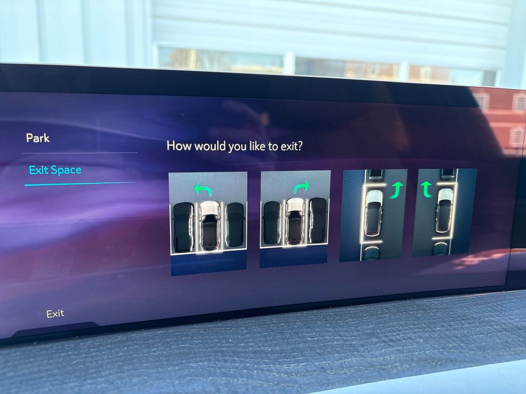 New 2026 Cadillac Escalade IQ Luxury 2 w/ LPO, Floor Liner Package image 36