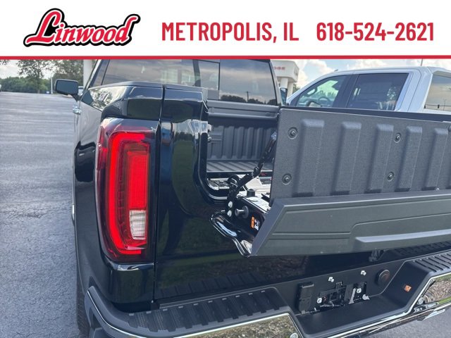 New 2025 GMC Sierra 1500 SLT w/ SLT Premium Plus Package image 7
