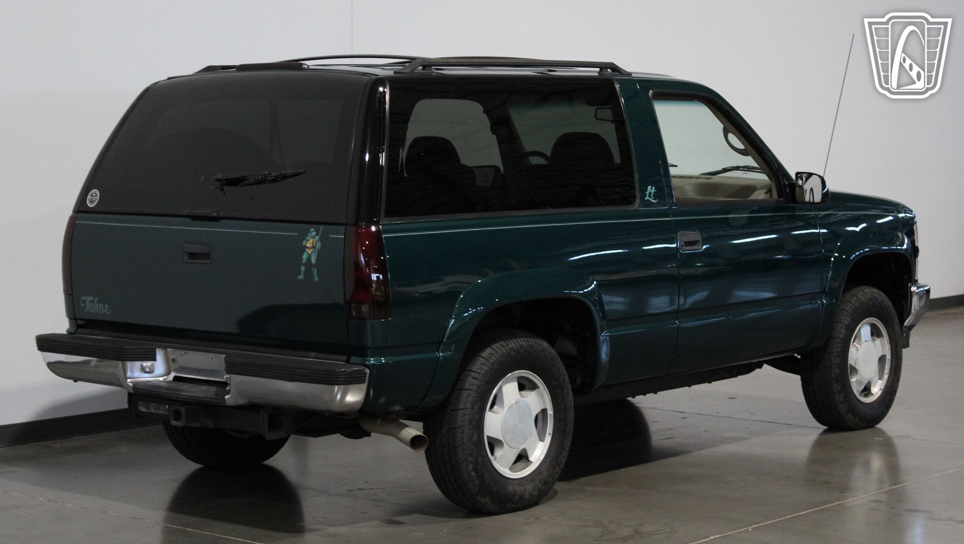 Used 1996 Chevrolet Tahoe 4WD 2-Door image 27