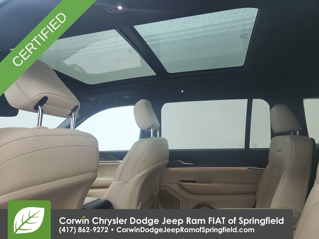 Certified 2023 Jeep Grand Cherokee L Limited w/ Black Appearance Package image 23