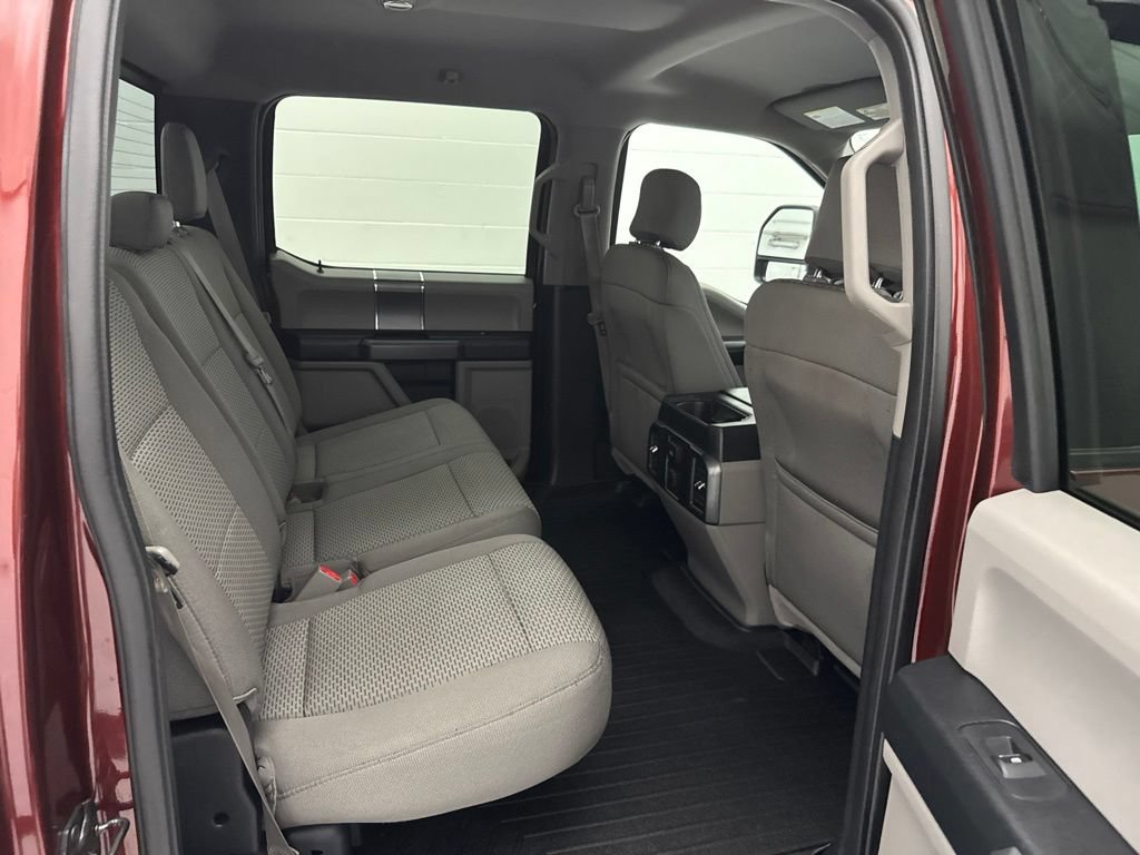 Used 2016 Ford F150 XLT w/ Equipment Group 302A Luxury AWD/4WD image 40