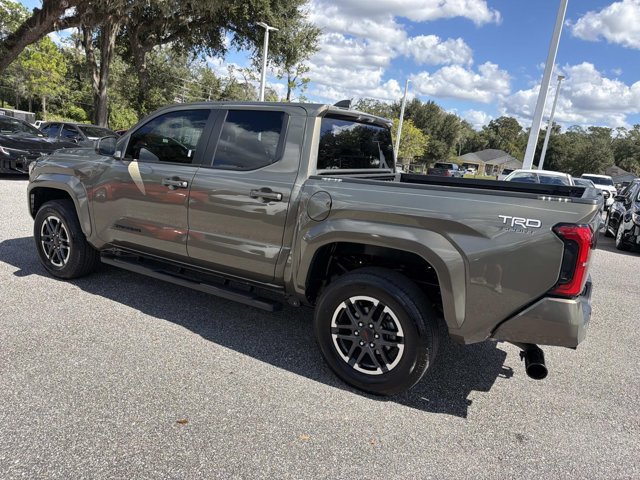 Certified 2025 Toyota Tacoma TRD Sport AWD/4WD image 4