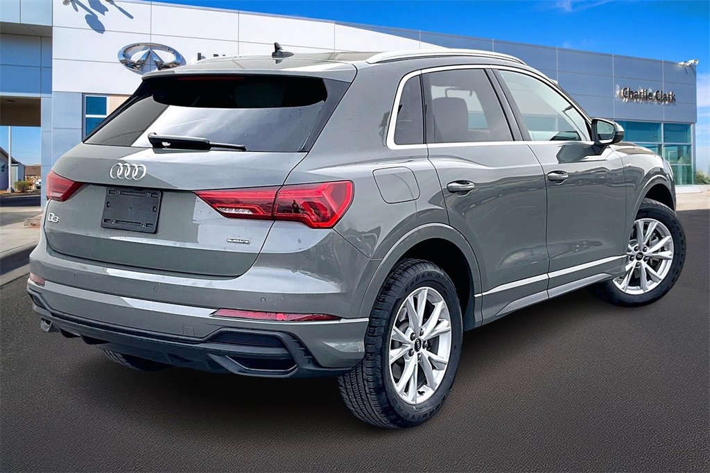 Used 2025 Audi Q3 2.0T Premium image 2
