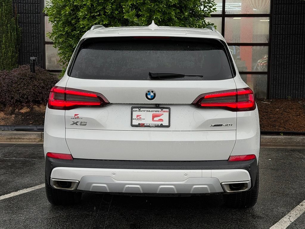 Used 2023 BMW X5 xDrive40i AWD/4WD image 14