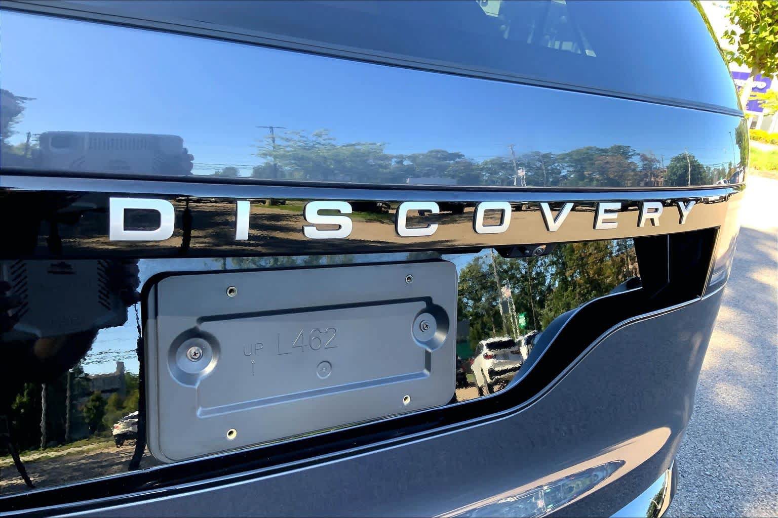 Used 2026 Land Rover Discovery Limited Edition AWD/4WD image 29