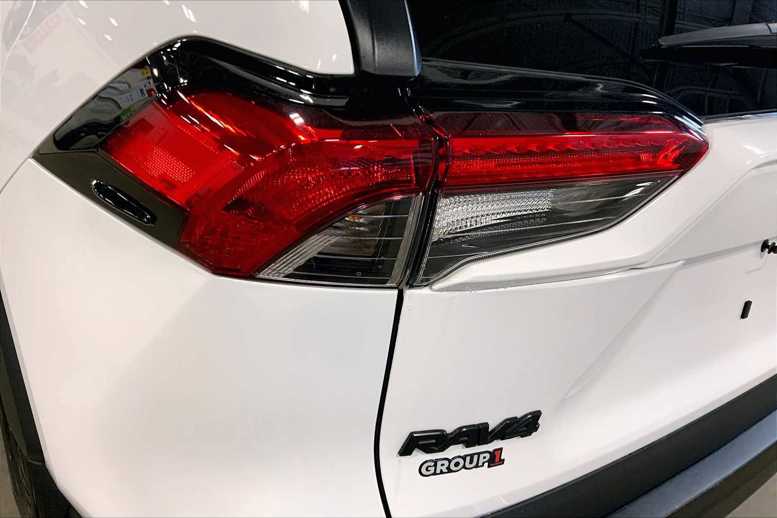 Used 2022 Toyota RAV4 XLE w/ Convenience Package image 28