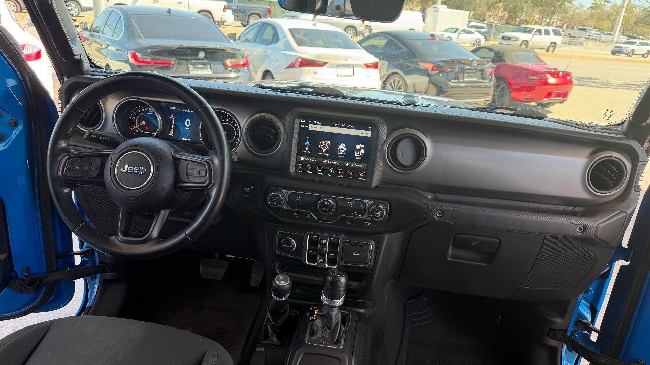 Used 2021 Jeep Gladiator Sport AWD/4WD image 16