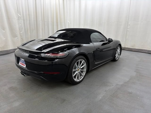 Used 2019 Porsche 718 Boxster RWD image 6