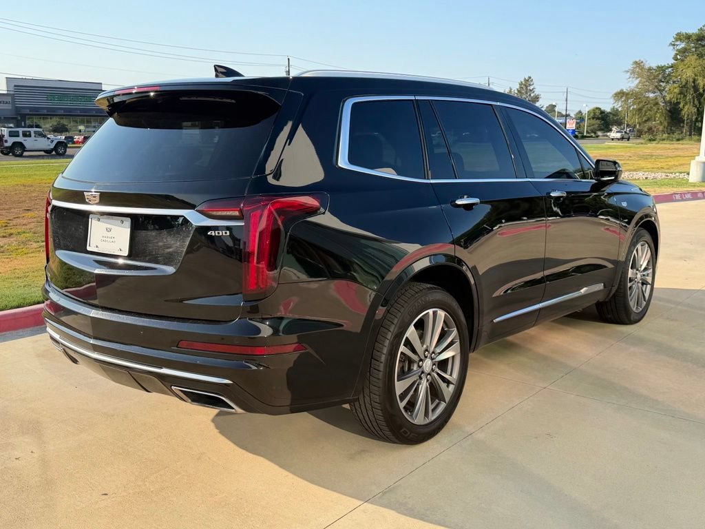 Used 2021 Cadillac XT6 Premium Luxury FWD image 6