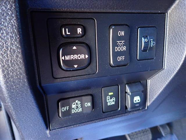 Used 2016 Toyota Tundra SR5 w/ TRD Off Road Package AWD/4WD image 13