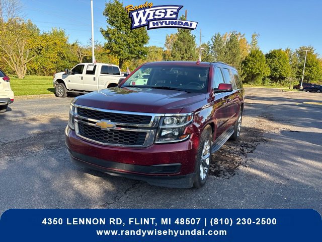 Used 2020 Chevrolet Suburban LT AWD/4WD image 3