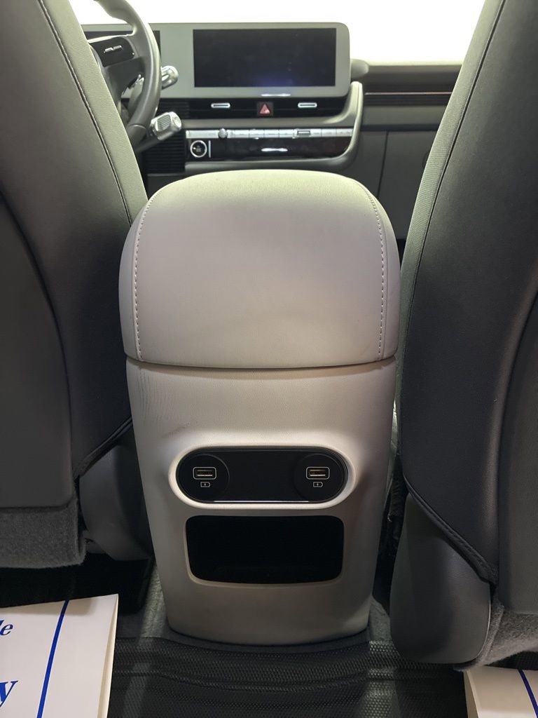 Used 2024 Hyundai Ioniq 5 SE image 24