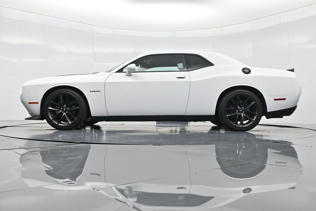 Used 2021 Dodge Challenger R/T w/ Performance Handling Group image 57
