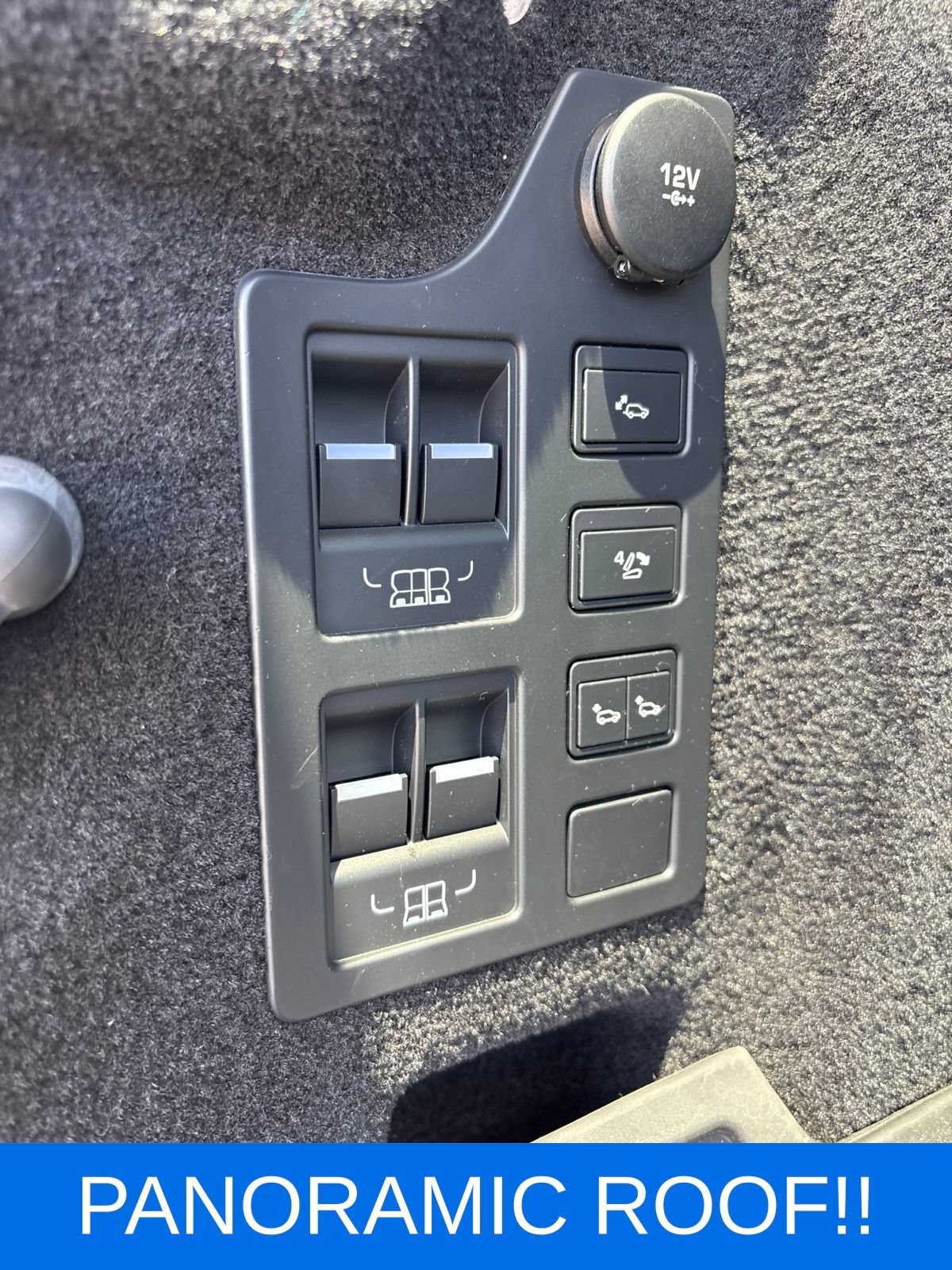 Used 2019 Land Rover Discovery HSE Luxury AWD/4WD image 17