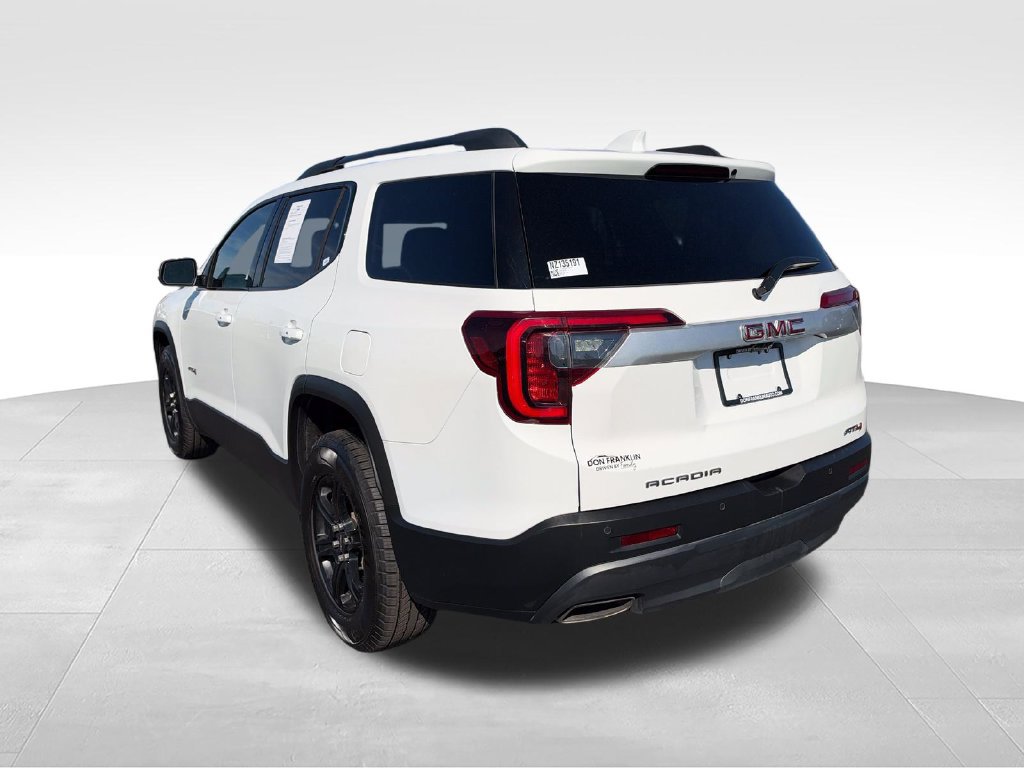 Used 2022 GMC Acadia AT4 w/ GMC Pro Grade Package AWD/4WD image 3
