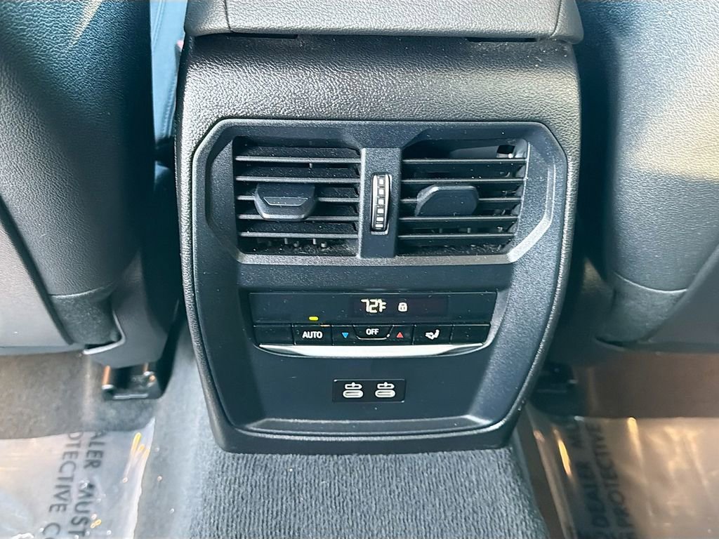 Used 2021 BMW 330i Sedan w/ Convenience Package image 14