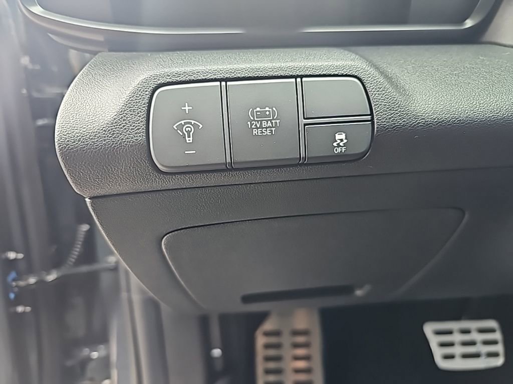 New 2026 Hyundai Elantra Sport image 15