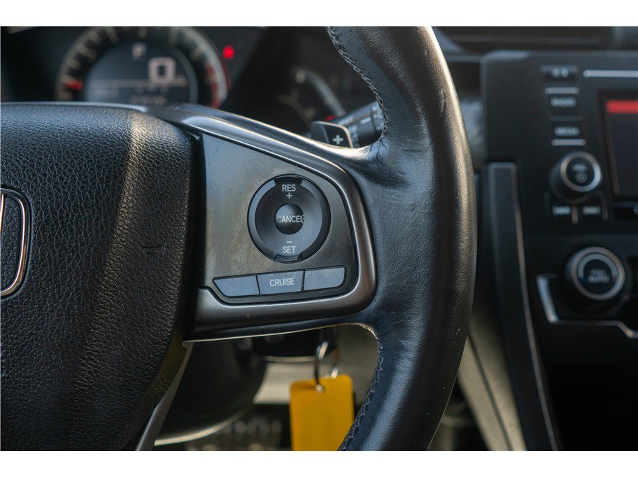 Used 2018 Honda Civic Sport image 9