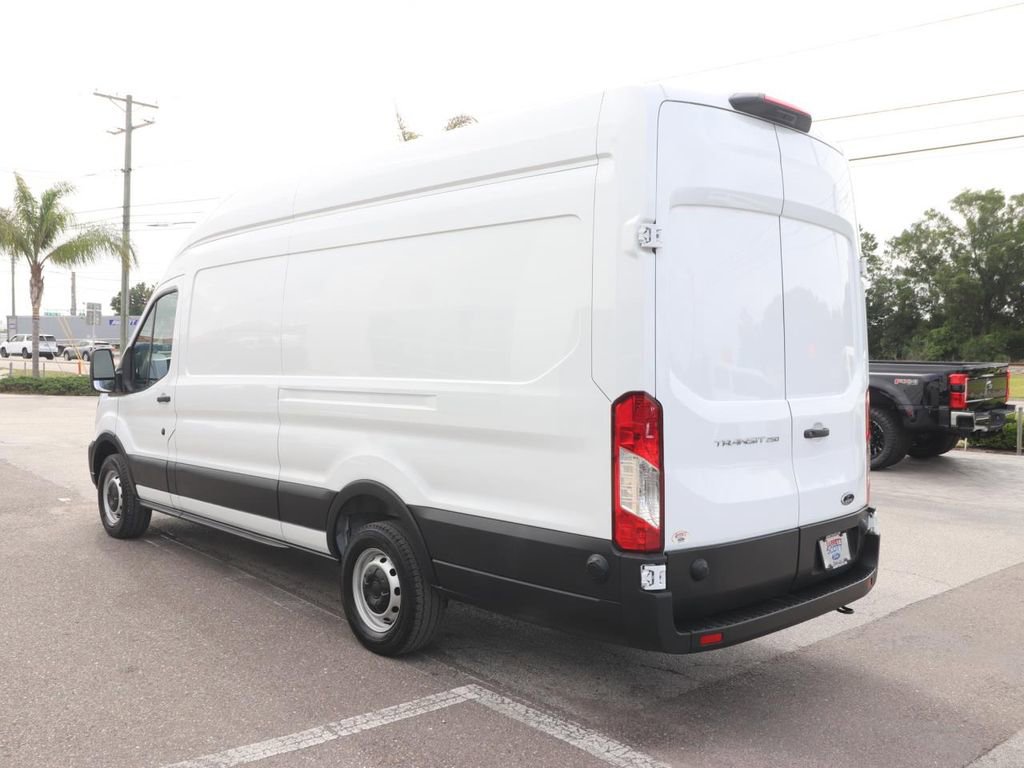 Certified 2025 Ford Transit 250 148 High Roof Extended RWD image 8