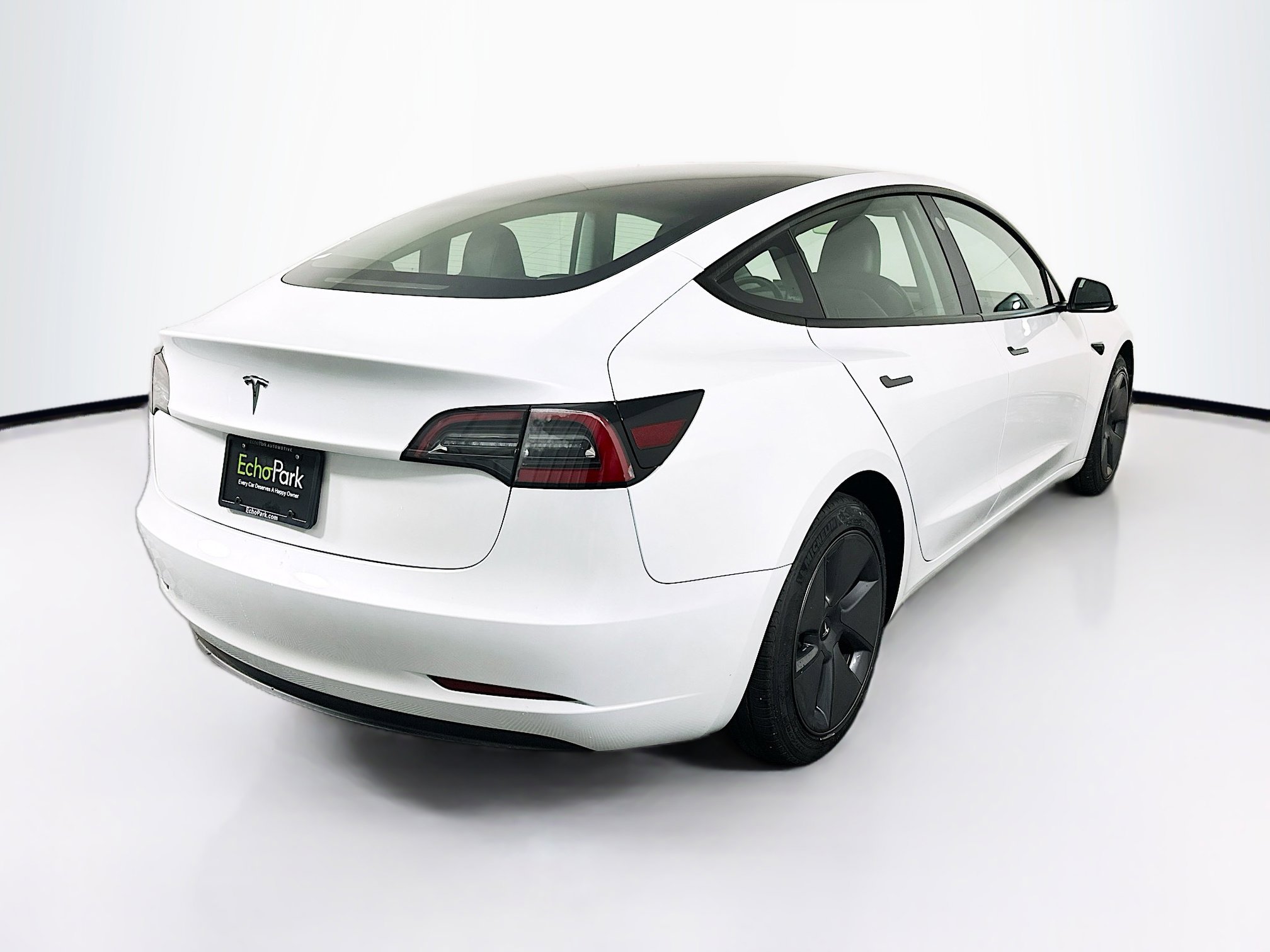 Used 2023 Tesla Model 3 Standard Range RWD image 9