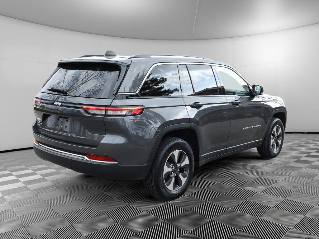 Used 2022 Jeep Grand Cherokee Limited 4xe image 6