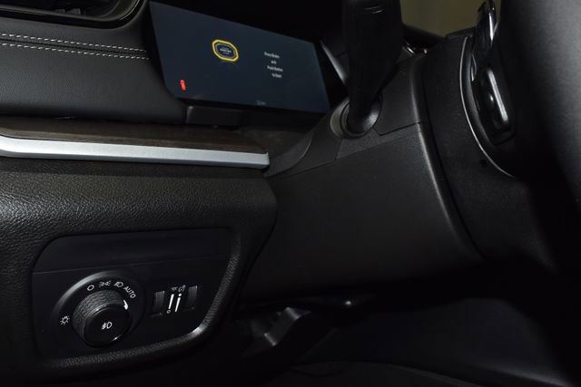 New 2026 Jeep Grand Cherokee Limited w/ Trailer Tow Package image 25