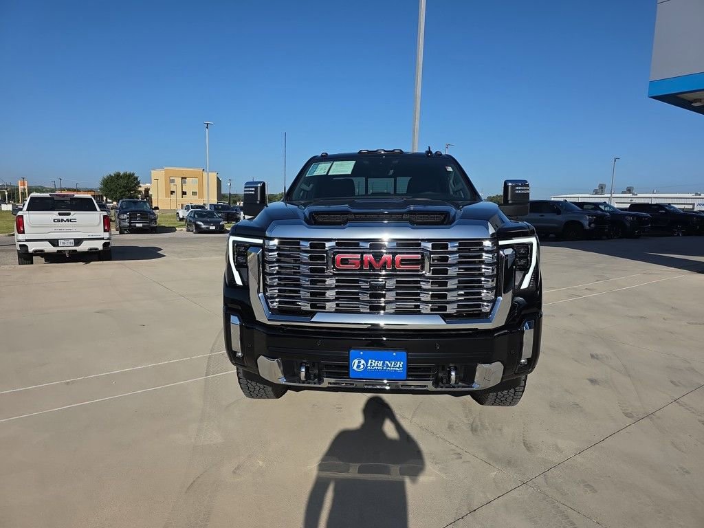 Used 2025 GMC Sierra 2500 Denali w/ Denali Reserve Package image 2