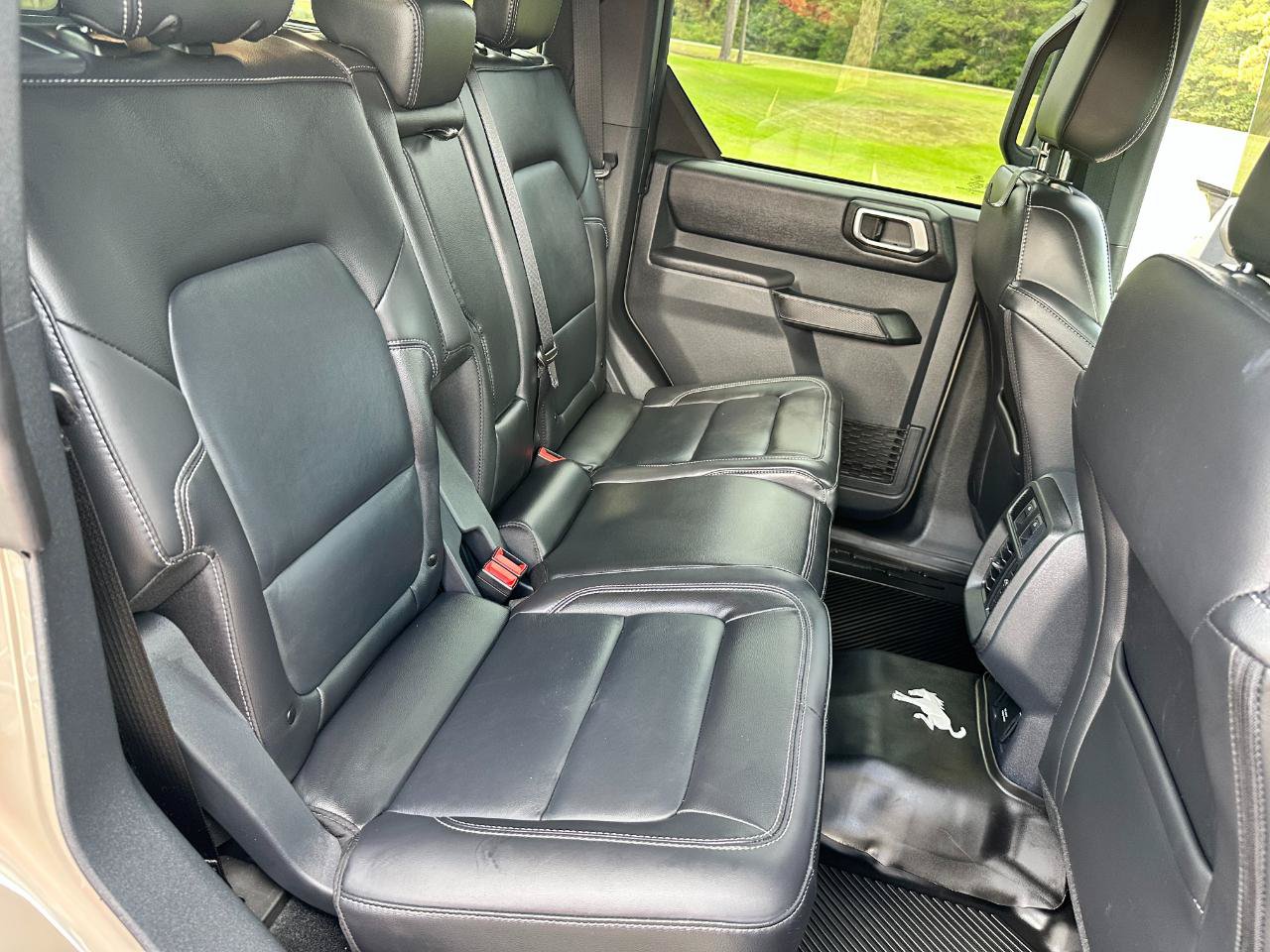 Used 2026 Ford Bronco Outer Banks AWD/4WD image 19