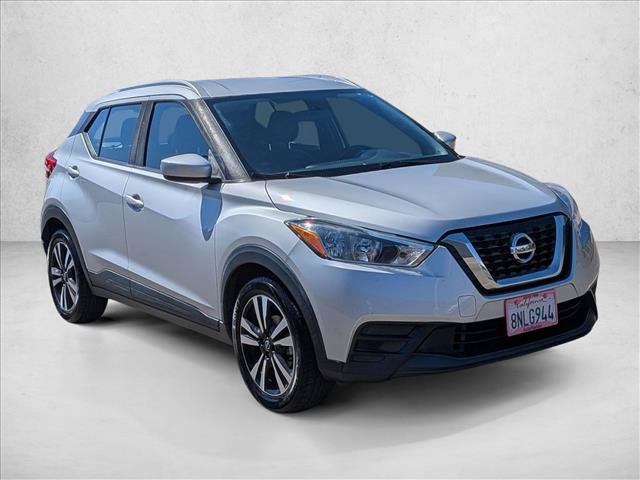 Used 2019 Nissan Kicks SV FWD image 3