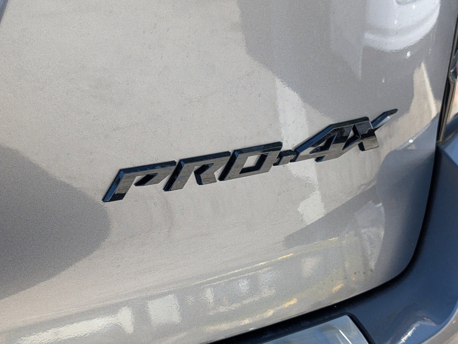 New 2026 Nissan Armada PRO-4X w/ Captain's Chari Seat Package AWD/4WD image 8