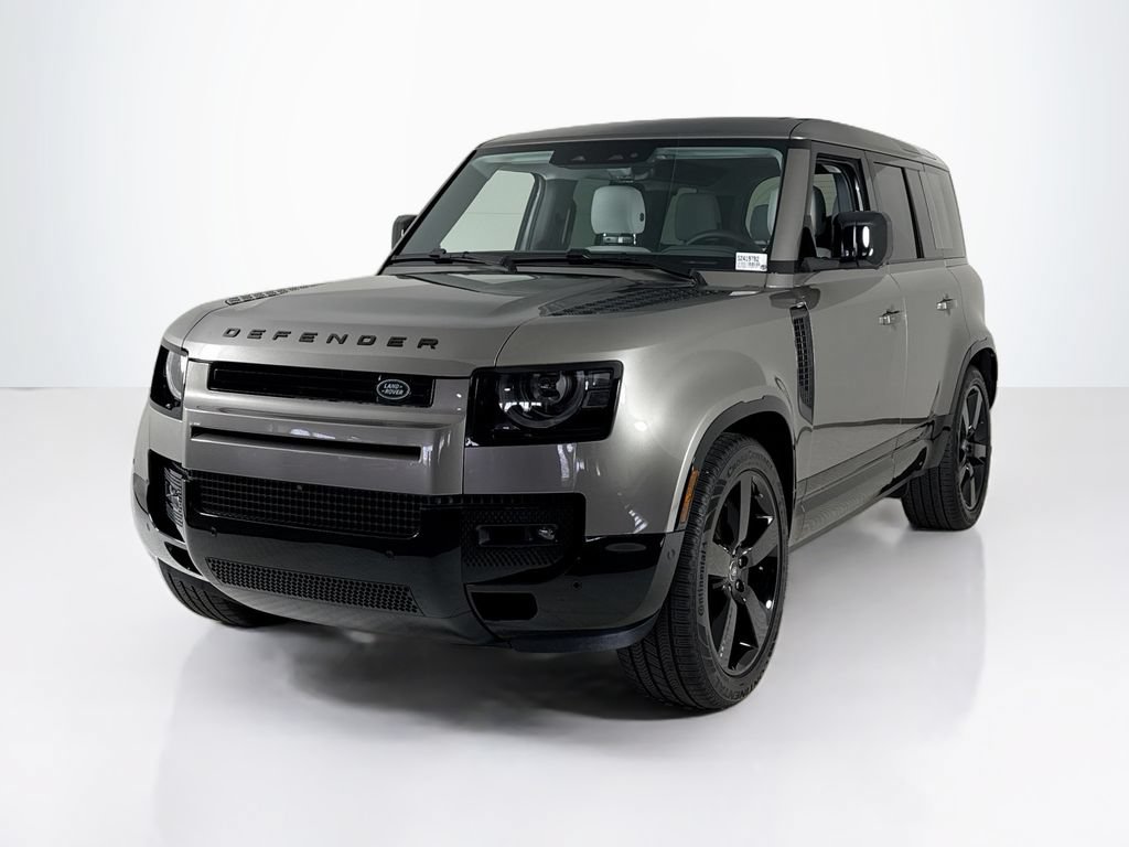 Used 2025 Land Rover Defender 110 X-Dynamic SE AWD/4WD image 1