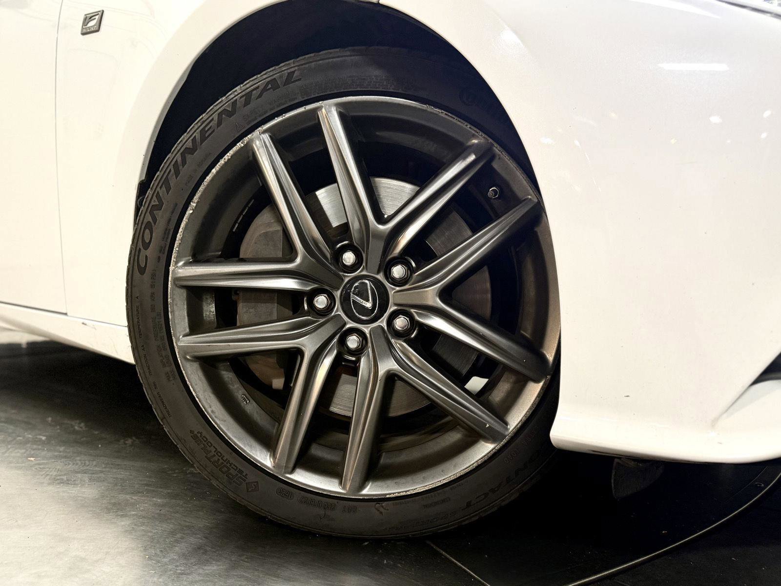 Used 2016 Lexus IS 300 AWD image 10