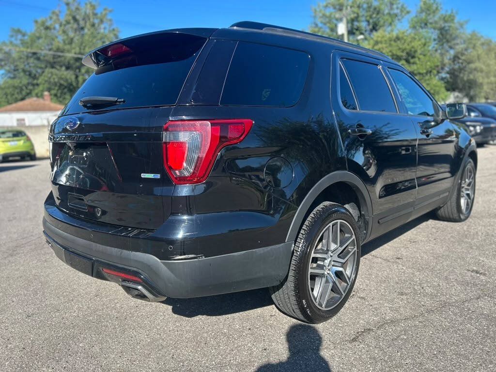 Used 2016 Ford Explorer Sport AWD/4WD image 5