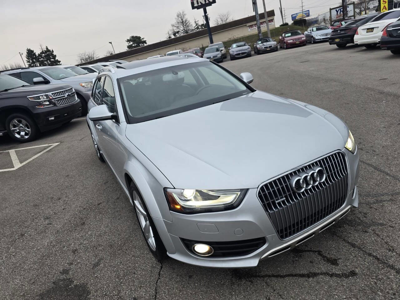 Used 2013 Audi A4 Premium Plus w/ Premium Plus Pkg image 70