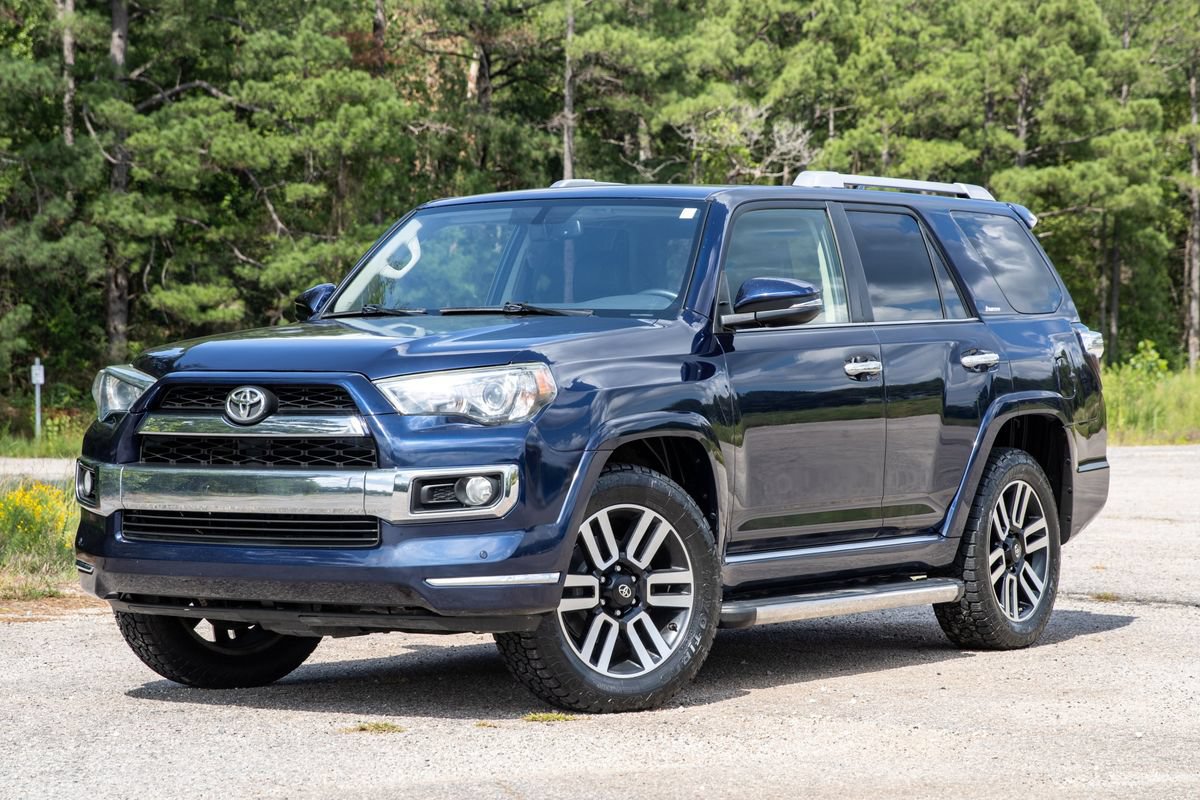 Used 2016 Toyota 4Runner Limited AWD/4WD image 1