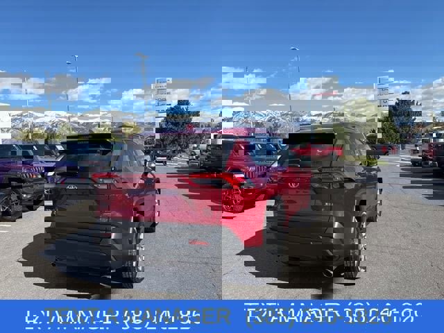 Used 2025 Toyota RAV4 XLE image 10