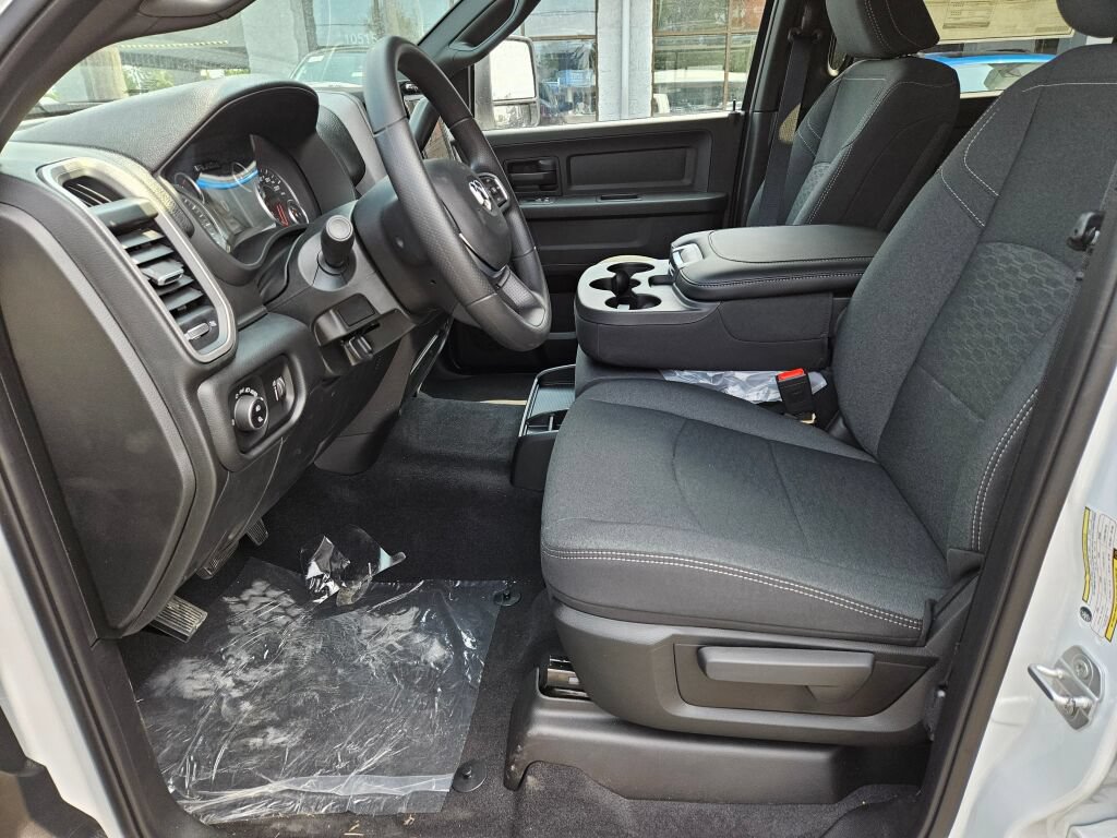 New 2026 RAM 2500 Tradesman AWD/4WD image 9