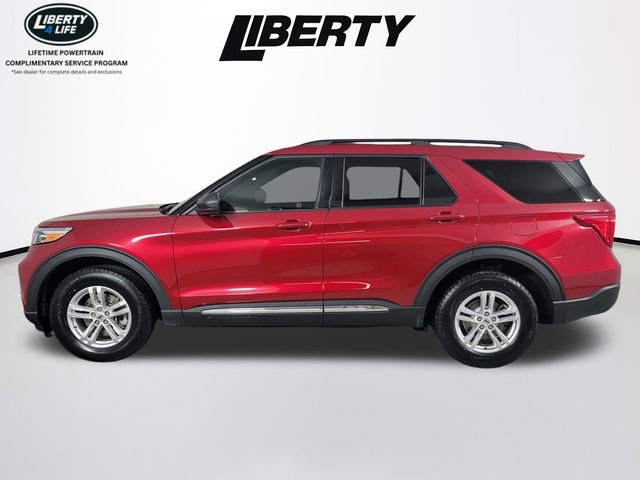 Used 2023 Ford Explorer XLT w/ Equipment Group 202A AWD/4WD image 7
