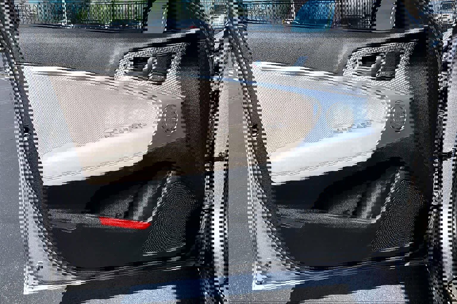 Used 2023 Genesis G70 2.0T w/ Sport Prestige Package image 25