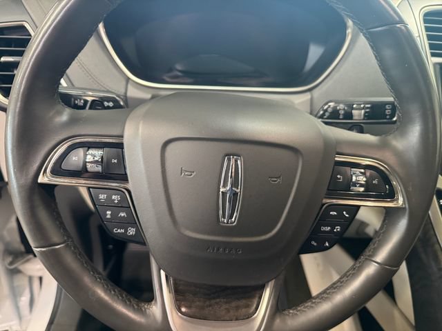 Used 2019 Lincoln Nautilus Reserve AWD/4WD image 21