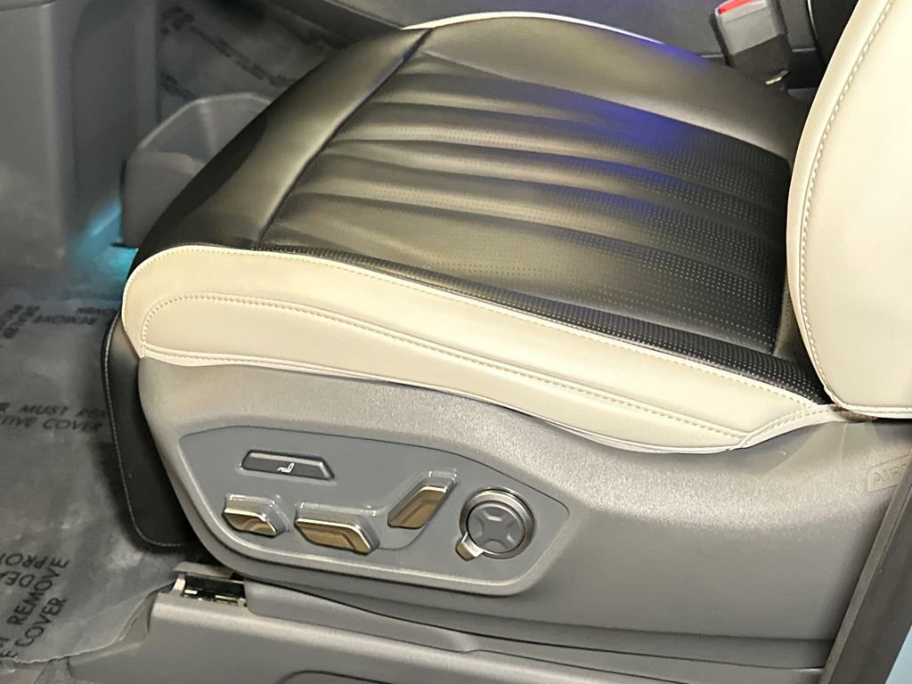 Certified 2024 Kia EV9 GT-Line image 30