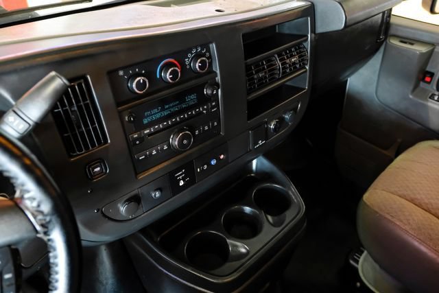 Used 2021 Chevrolet Express 3500 w/ Power Convenience Package RWD image 20