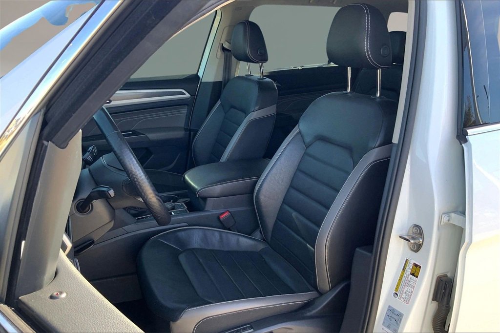 Used 2022 Volkswagen Atlas SEL Premium image 24