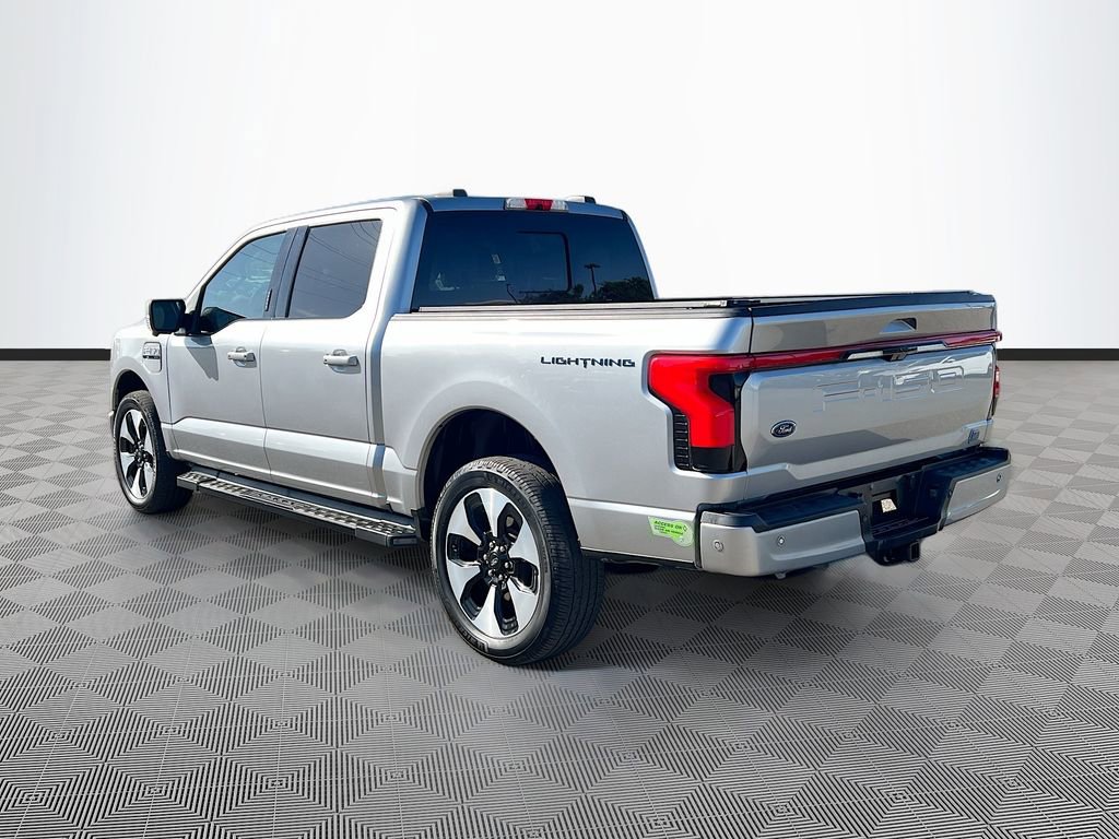 Used 2023 Ford F150 Lightning Platinum AWD/4WD image 5