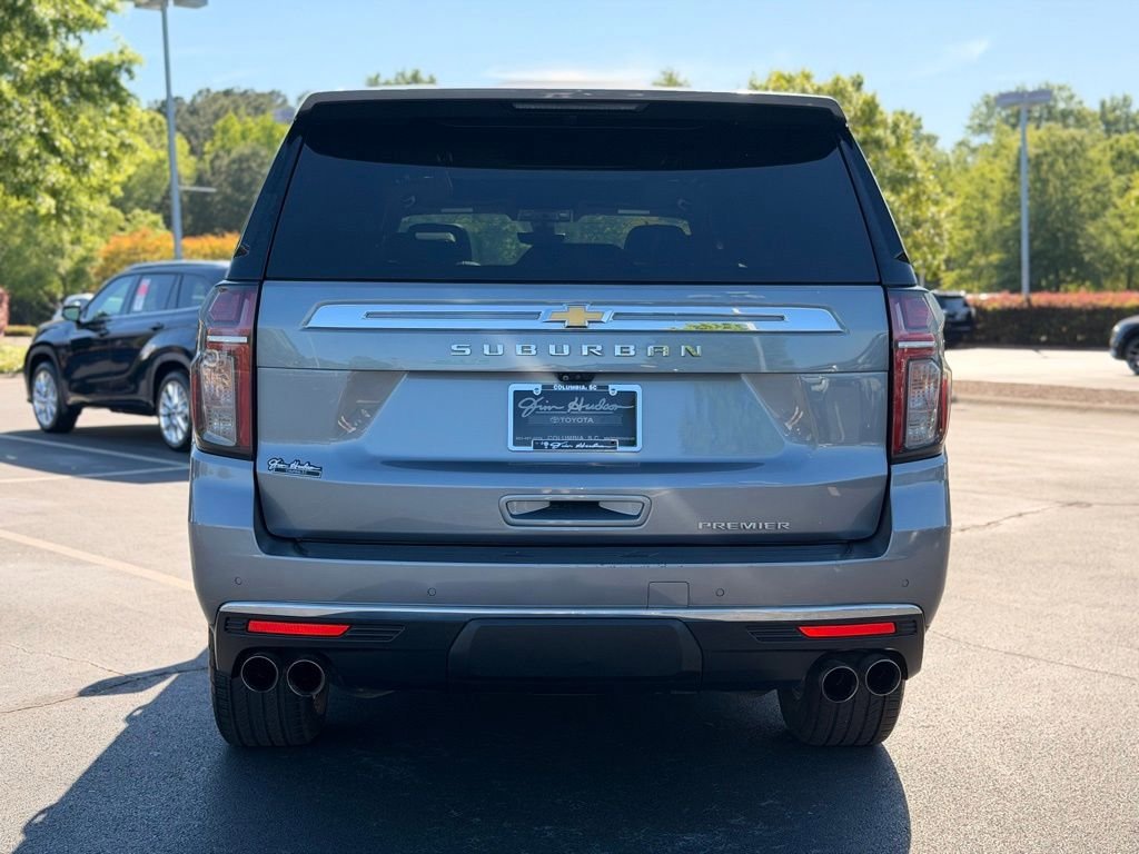 Used 2021 Chevrolet Suburban Premier w/ Premium Package image 13
