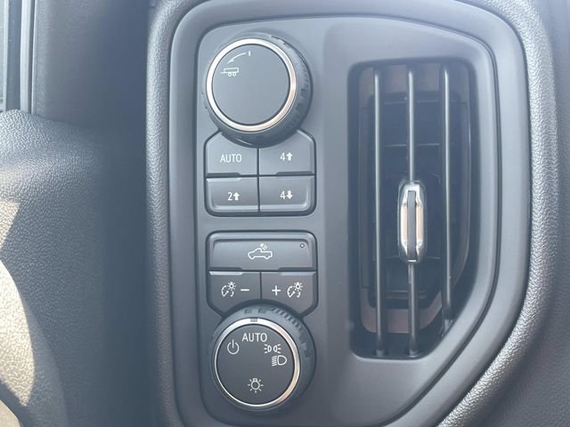 New 2026 Chevrolet Silverado 1500 Custom Trail Boss AWD/4WD image 24