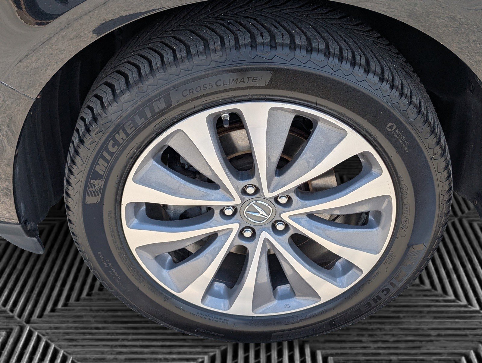 Used 2016 Acura MDX FWD w/ Technology Package image 29