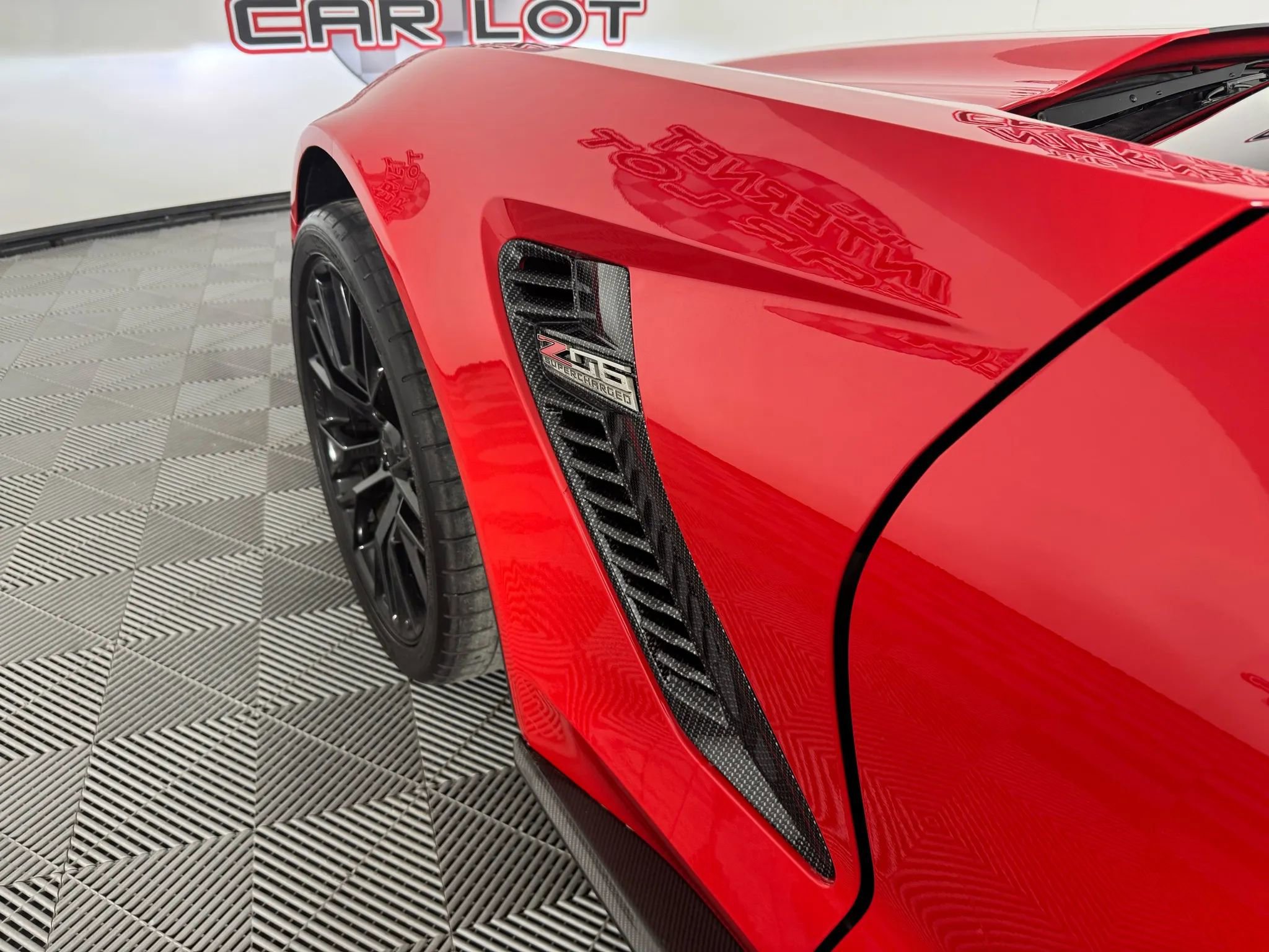 Used 2016 Chevrolet Corvette Z06 w/ 2LZ Preferred Equipment Group image 26