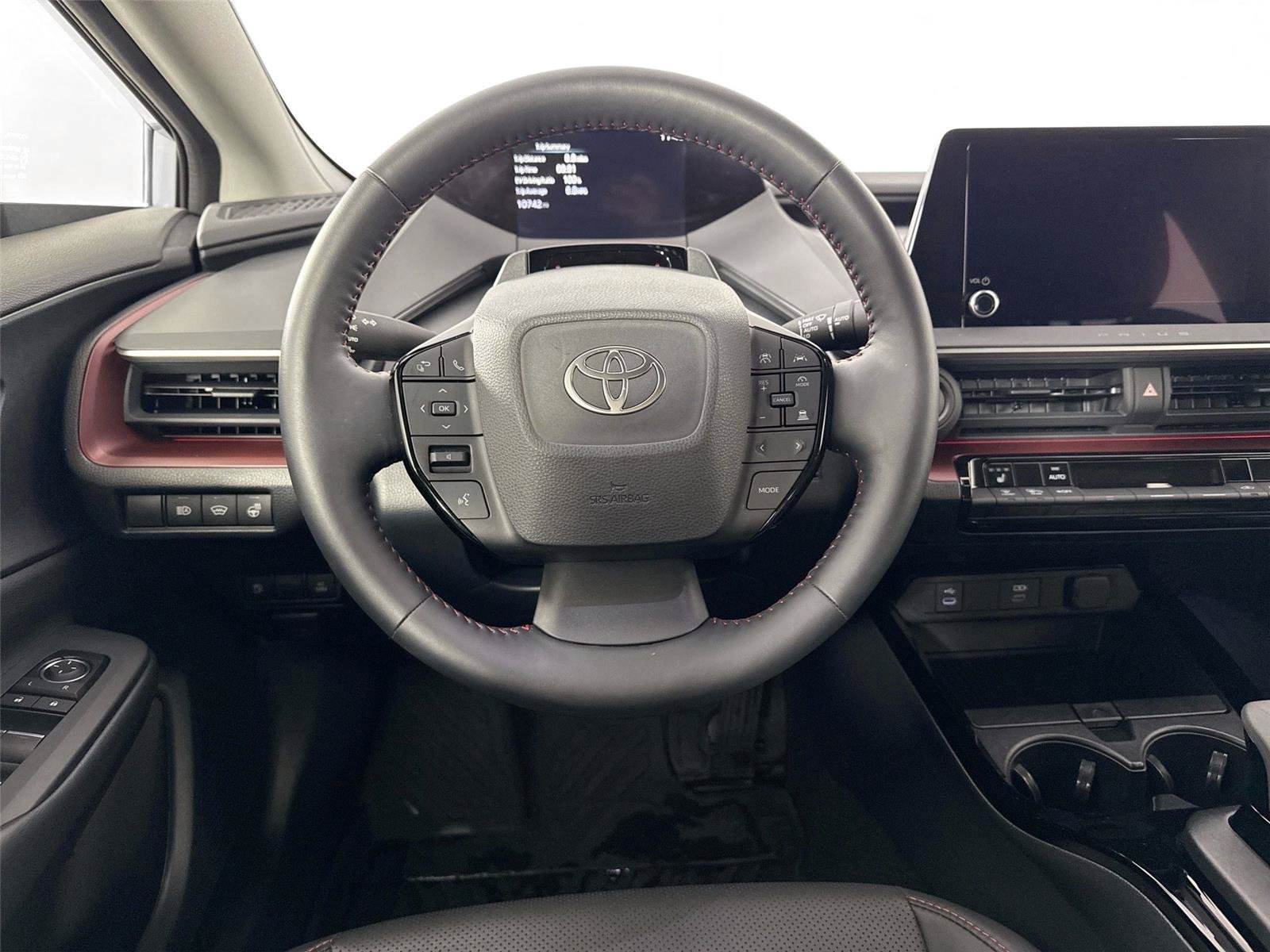 Certified 2025 Toyota Prius Plug-In Hybrid FWD image 30