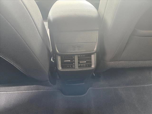 Used 2025 Chevrolet Equinox LT AWD/4WD image 19